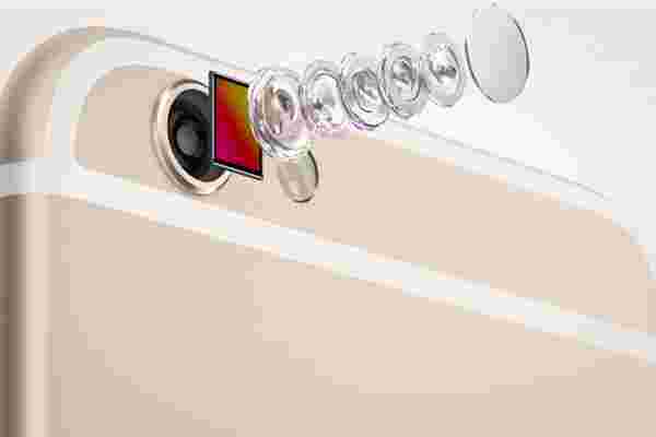 苹果将修复iPhone 6 Plus上的摄像头