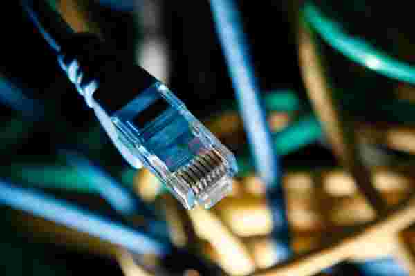 FCC提出建议，禁止互联网提供商未经许可收集用户数据